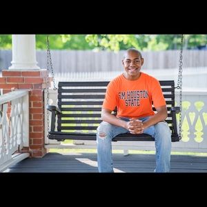 Meet your Posher, Austin